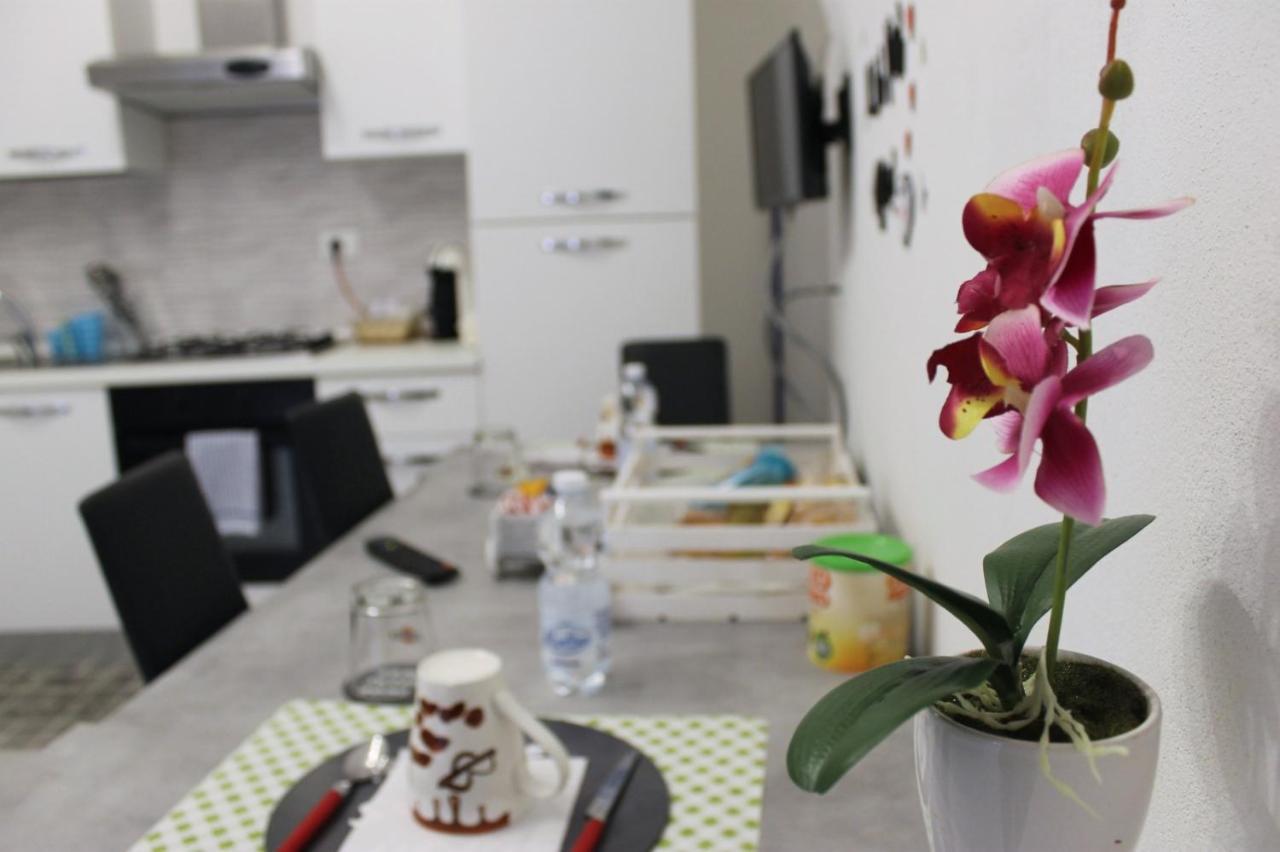 돌체아쿠아 A Casa Di Fede 아파트 외부 사진